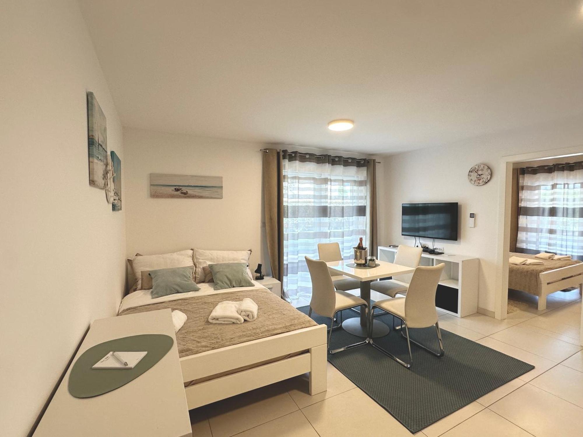 Casa Bella Apartment Malinska Ngoại thất bức ảnh