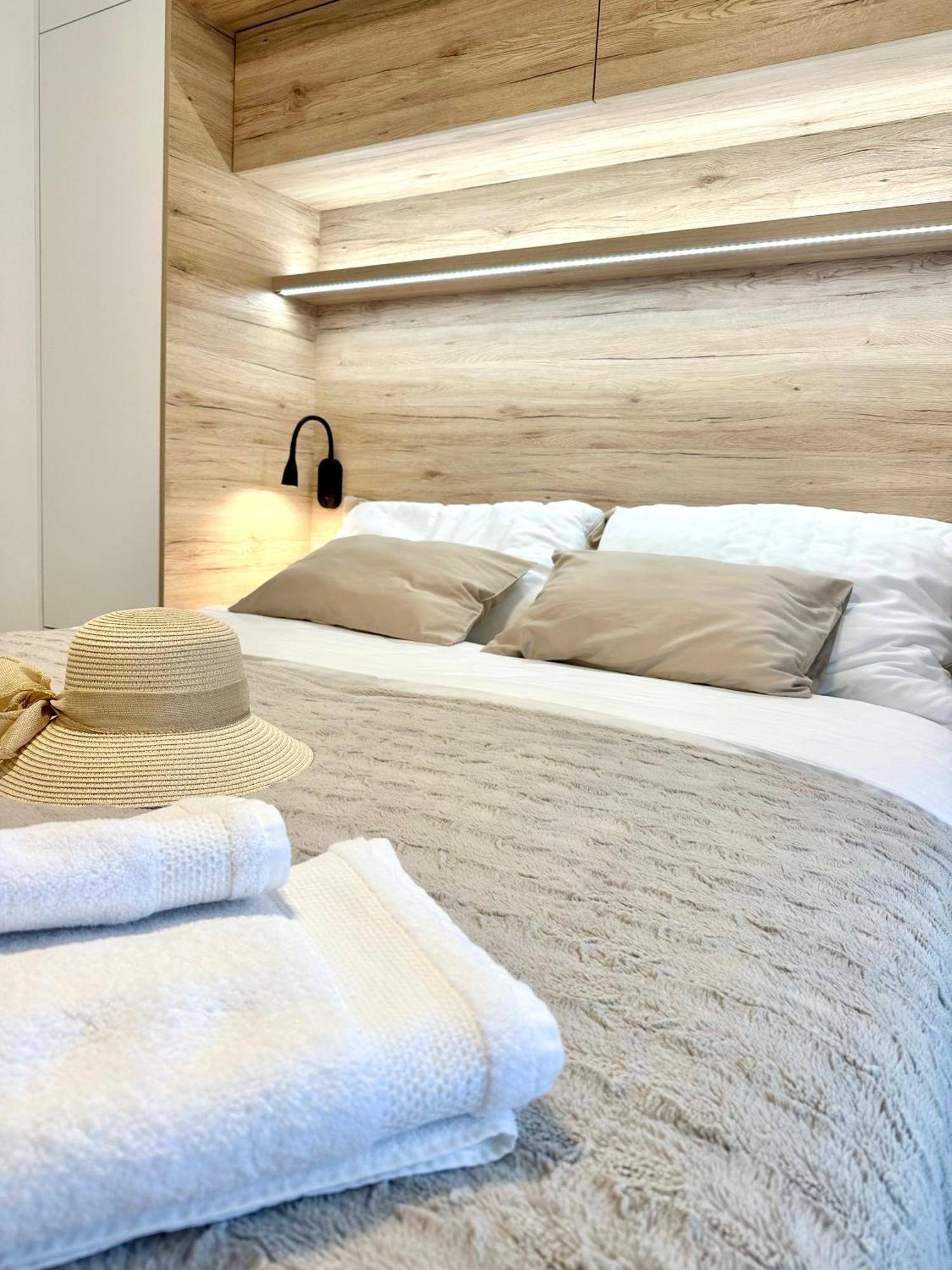 Casa Bella Apartment Malinska Ngoại thất bức ảnh